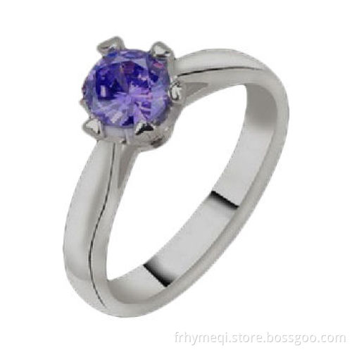 Sterling silver rings with diamond
